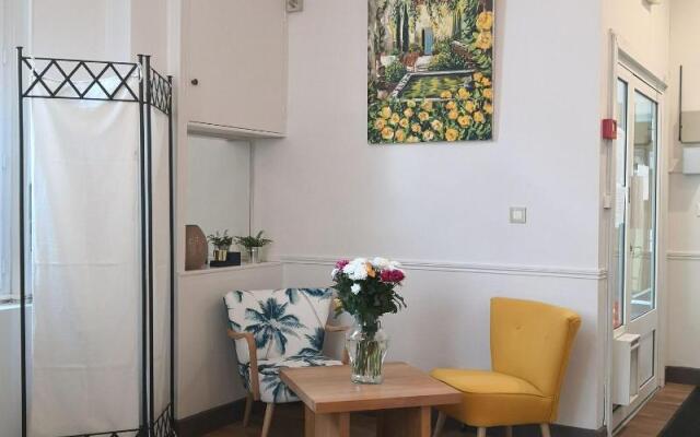 Grand Hôtel De La Poste