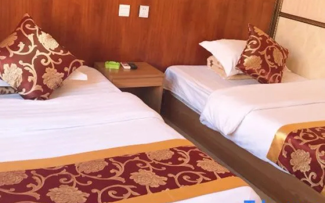 Huanren Jinxingxing Hotel