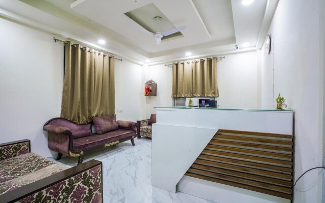 OYO 23299 Hotel Royal Orbit