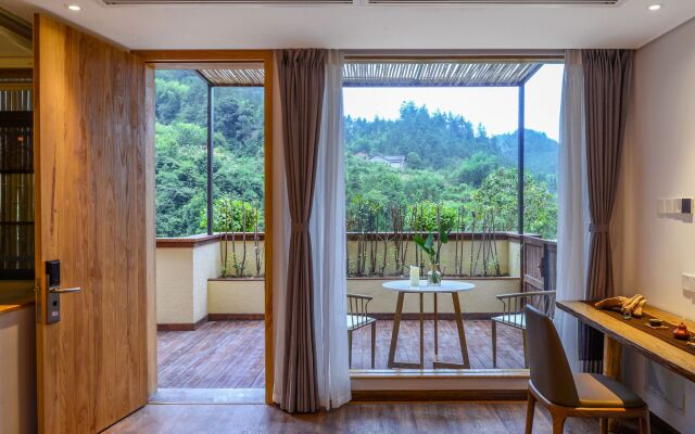 Pandora Vista Retreat