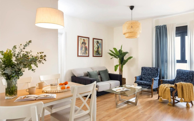 Deluxe Astoria Triana II Acogedor y Tranquilo