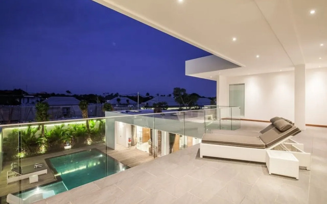 Niko2 · Marvelous 5 Bedroom Villa Close to Finns