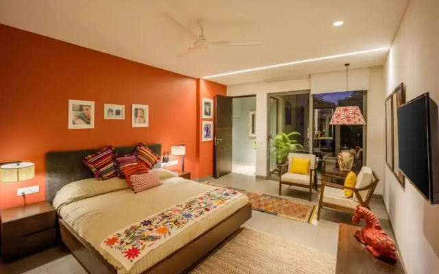 Elara by Hireavilla - 4BR w Infinity Pool Parra