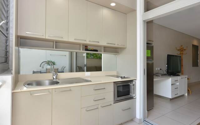 Seascape Holidays - Club Tropical Apts
