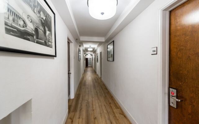 Majestic Hotel South Beach