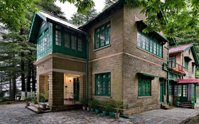 Brij Villa, Dalhousie - A Colonial Luxury Retreat