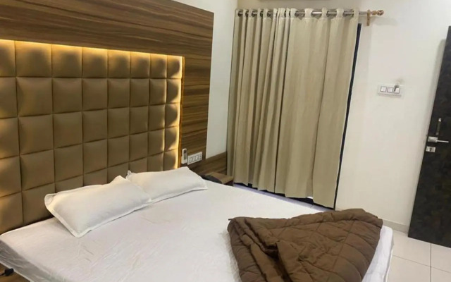 HV Beach Hotel