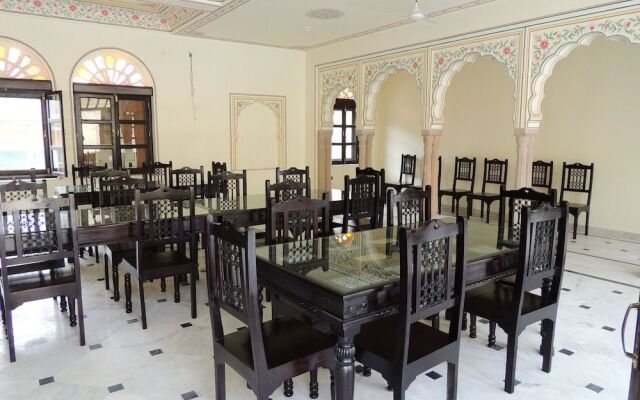 Dhula Garh A Heritage Hotel