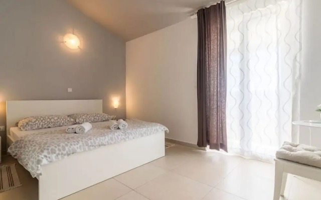 Villa Martha Comfortable Holiday Residence
