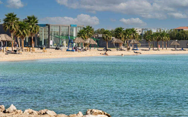 Hdb Al Khobar Resort And Spa