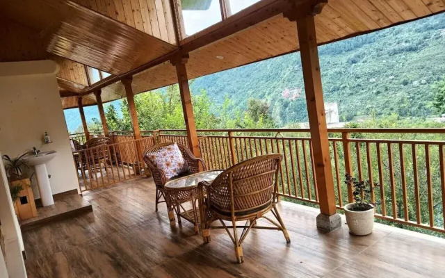Heaven Inn Manali