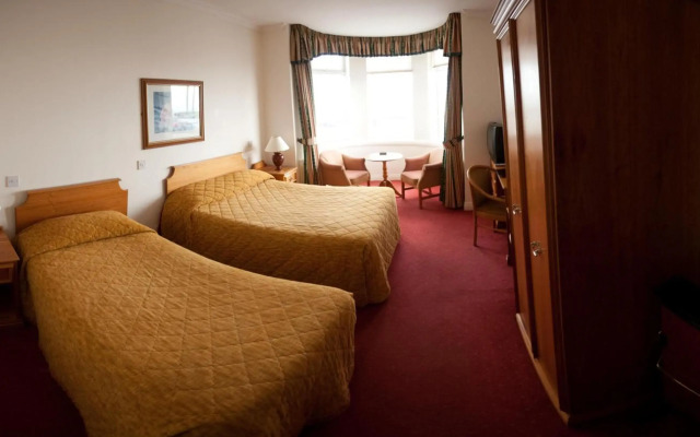 White Sands Hotel