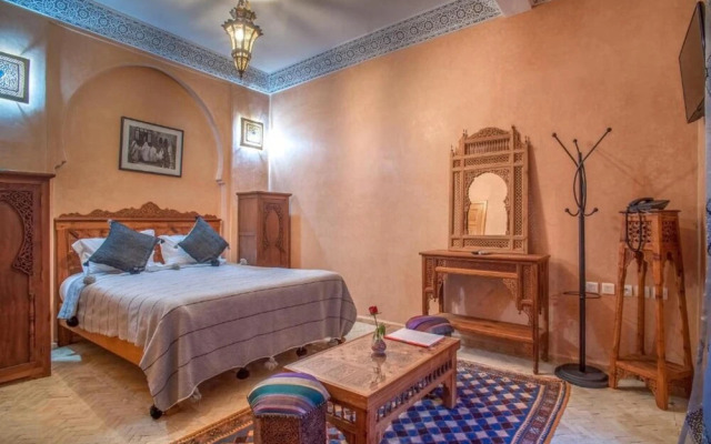 "room in Guest Room - Riad Lakouas-benjoin Room"