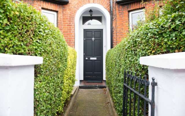 Rugby Lodge 3 Bedrooms Dublin