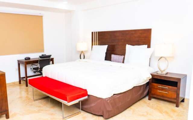 Sinkor Palace in Monrovia, Liberia from 133$, photos, reviews - zenhotels.com