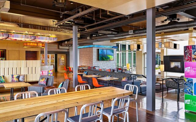 Aloft Denver Airport at Gateway Park