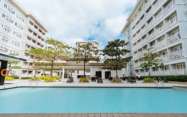 Reddoorz Premium @ Smdc Fairview