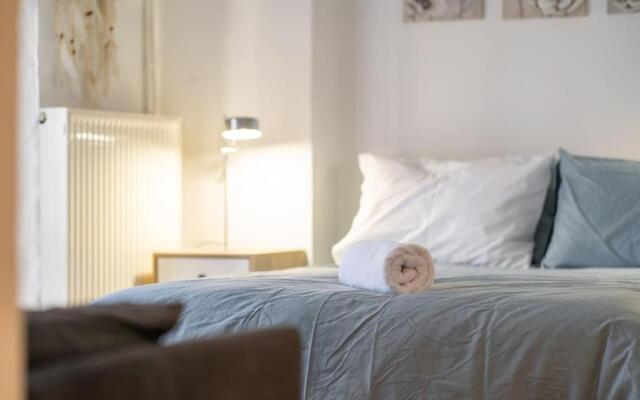 Andrea's cosy studio