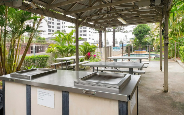 Trickett Gardens Holiday Inn