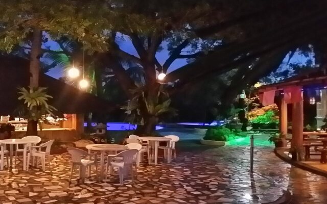 La Parola Orchids Beach Resort