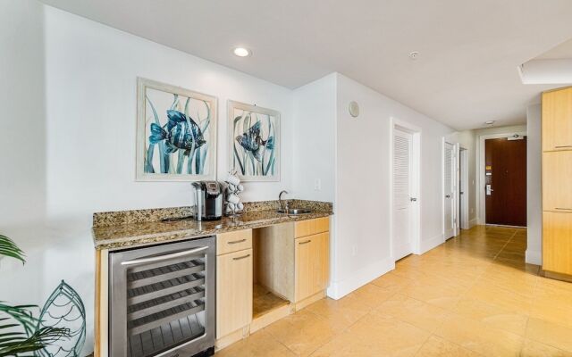 Crc0603 3 Bedroom Condo