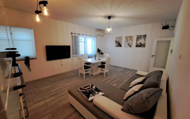 Tijana - Cozy and Spacious - A1 Donji Miki