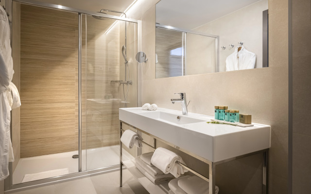 Aminess Laurel Khalani Hotel