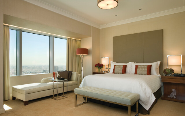 Four Seasons Hotel Riyadh At Kingdom Center