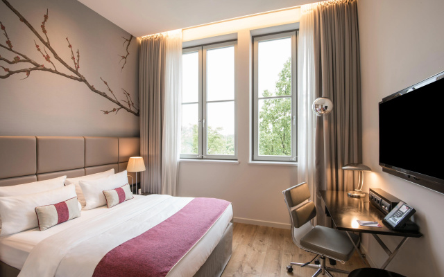 The Posthouse Berlin Potsdamer Platz Hotel — Leonardo Limited Edition - Image 5