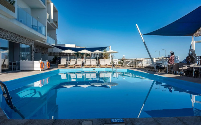 Sunset Beach Hotel