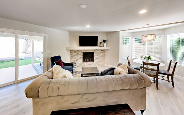 N 51st - 4 Br Home