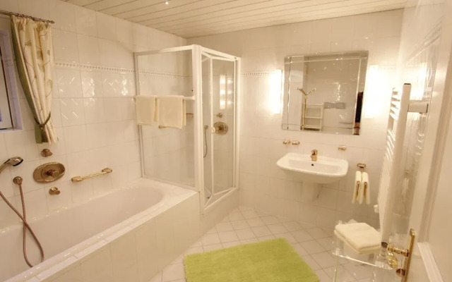 Apartment in Bad Hofgastein With Sauna