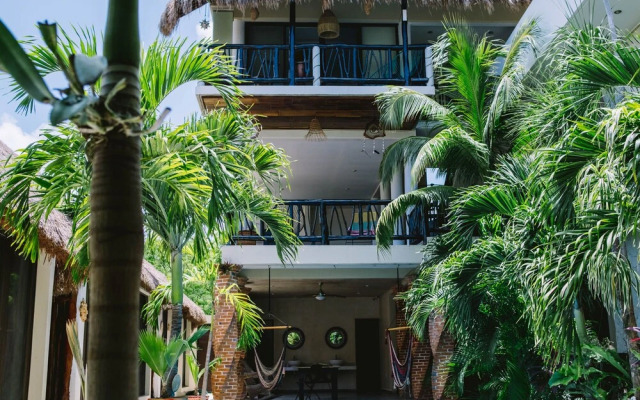 Hotel Lechuga de Mar Tulum with Pool and Beach Club Access