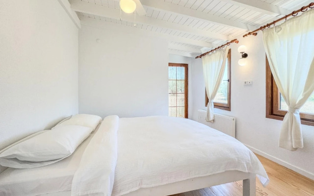 House w Garden 5 min to Tuzburnu Bay in Bozcaada