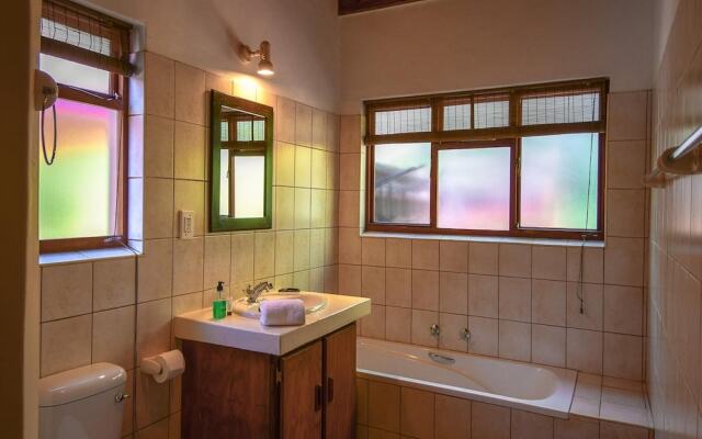 6-person Villa at Kruger Park Entrance