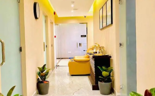 Naviti Warwick Dammam