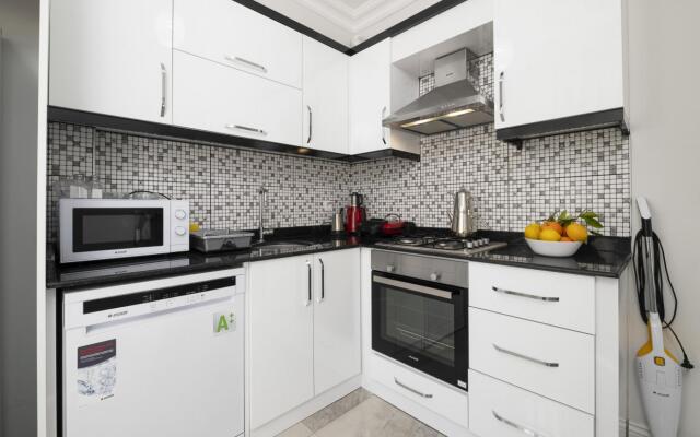 Secluded Villa with Private Pool in Serik
