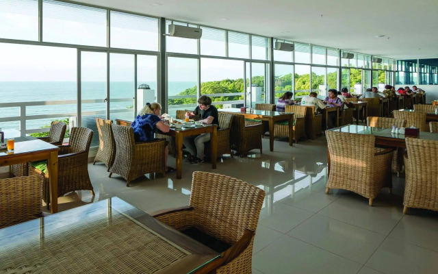 Aristocrat Residence & Hotel