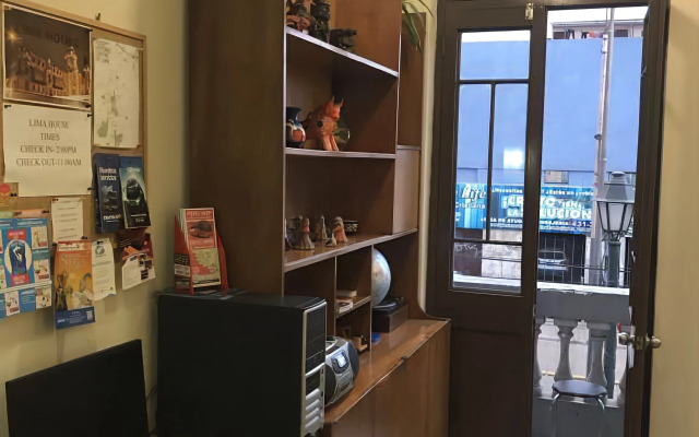 Lima House - Hostel