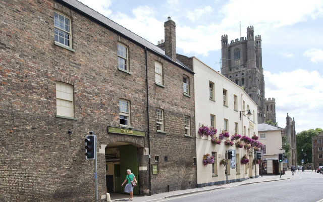 Lamb Hotel by Greene King Inns