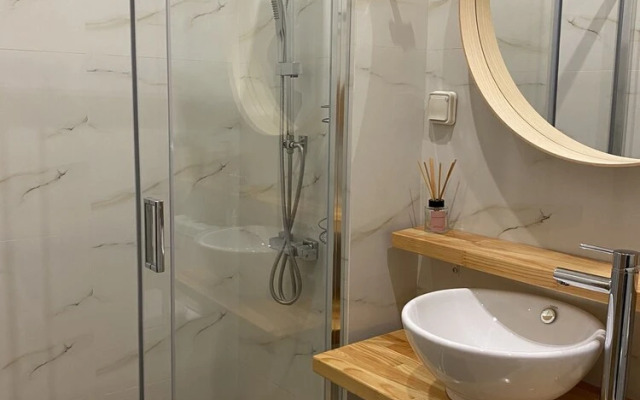 Flight Apartment Airport