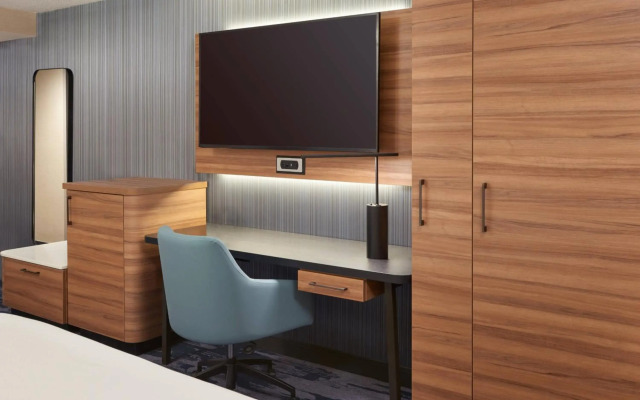 Fairfield by Marriott Niagara Falls, Canada