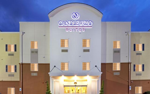 Candlewood Suites Houston - Pasadena, an IHG Hotel