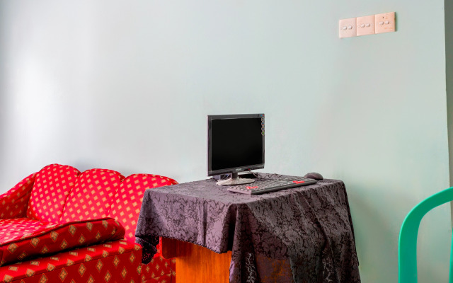Putri Residence Syariah by OYO Rooms