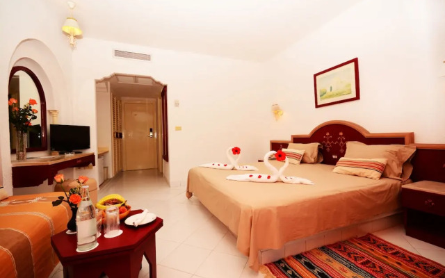 Baya Beach Aqua Park - Family Only