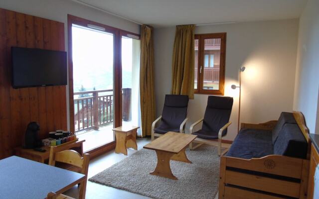 Lou Services Apartment J11 LSI 001