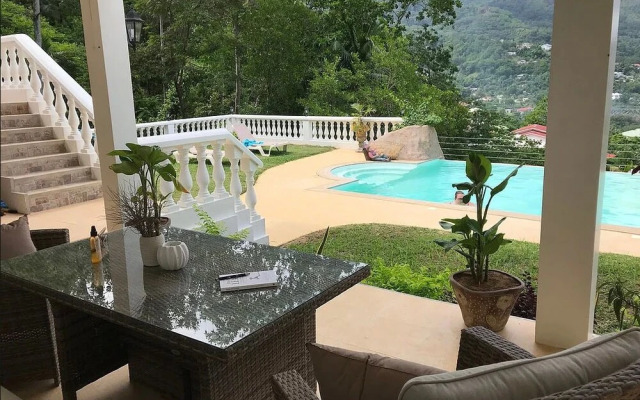 Villa Karibu