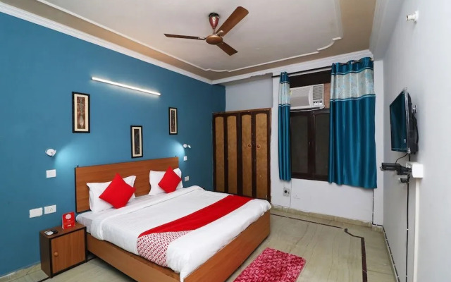 Silver Homes by OYO Rooms