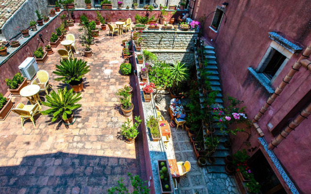 Hotel Elimo