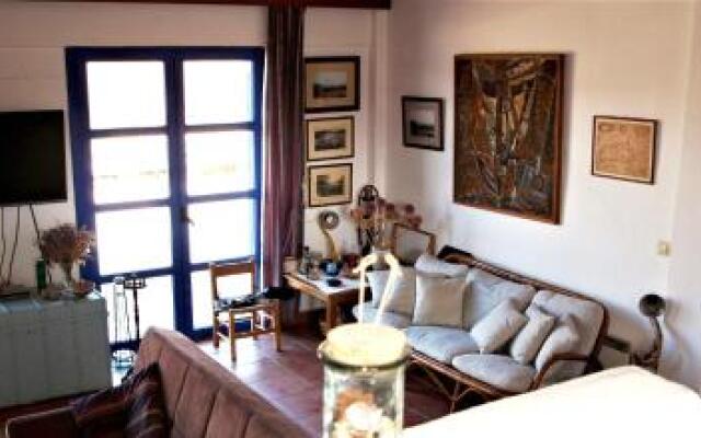 Apartment Kea Otzias